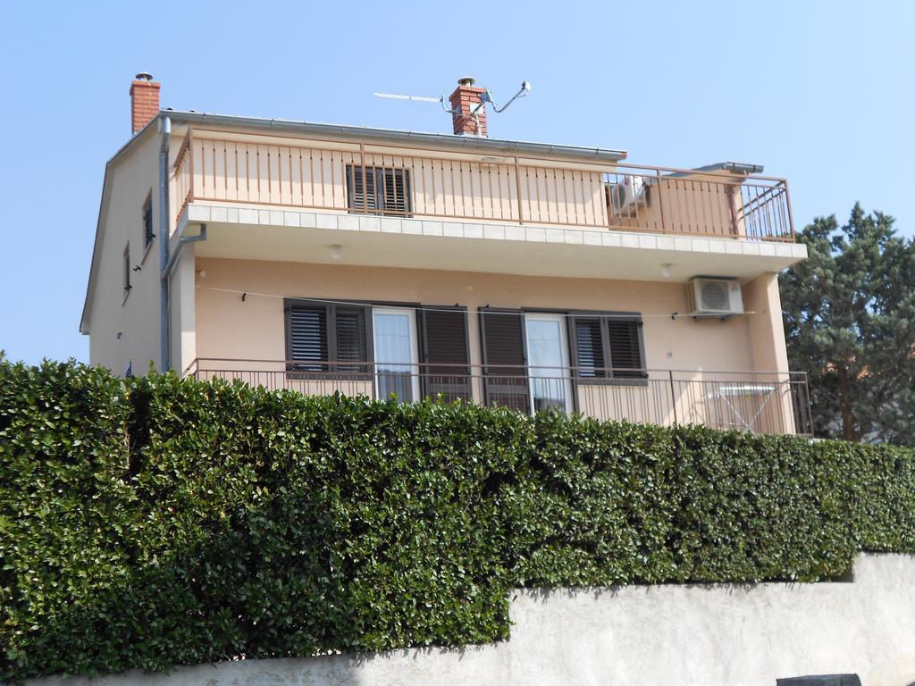 Apartments Katarina ノヴィ・ヴィノドロスキー エクステリア 写真