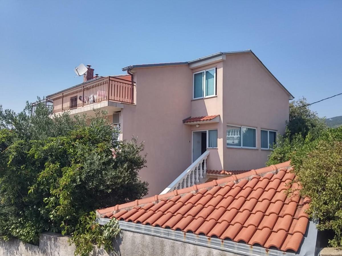 Apartments Katarina ノヴィ・ヴィノドロスキー エクステリア 写真