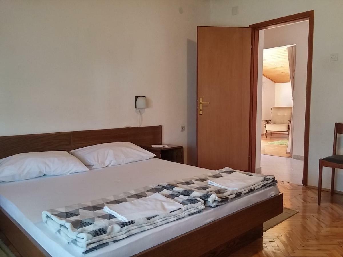 Apartments Katarina ノヴィ・ヴィノドロスキー エクステリア 写真
